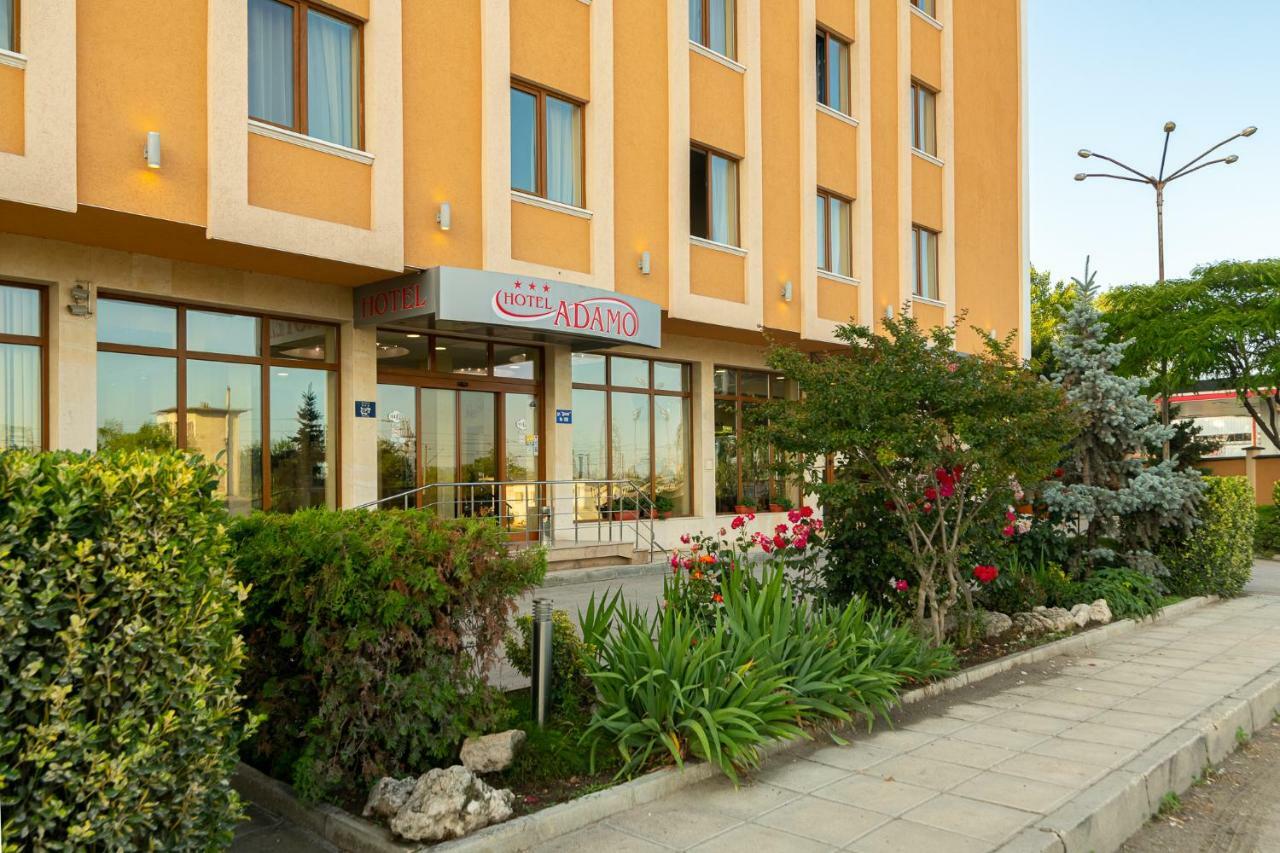 Adamo Hotel ヴァルナ エクステリア 写真