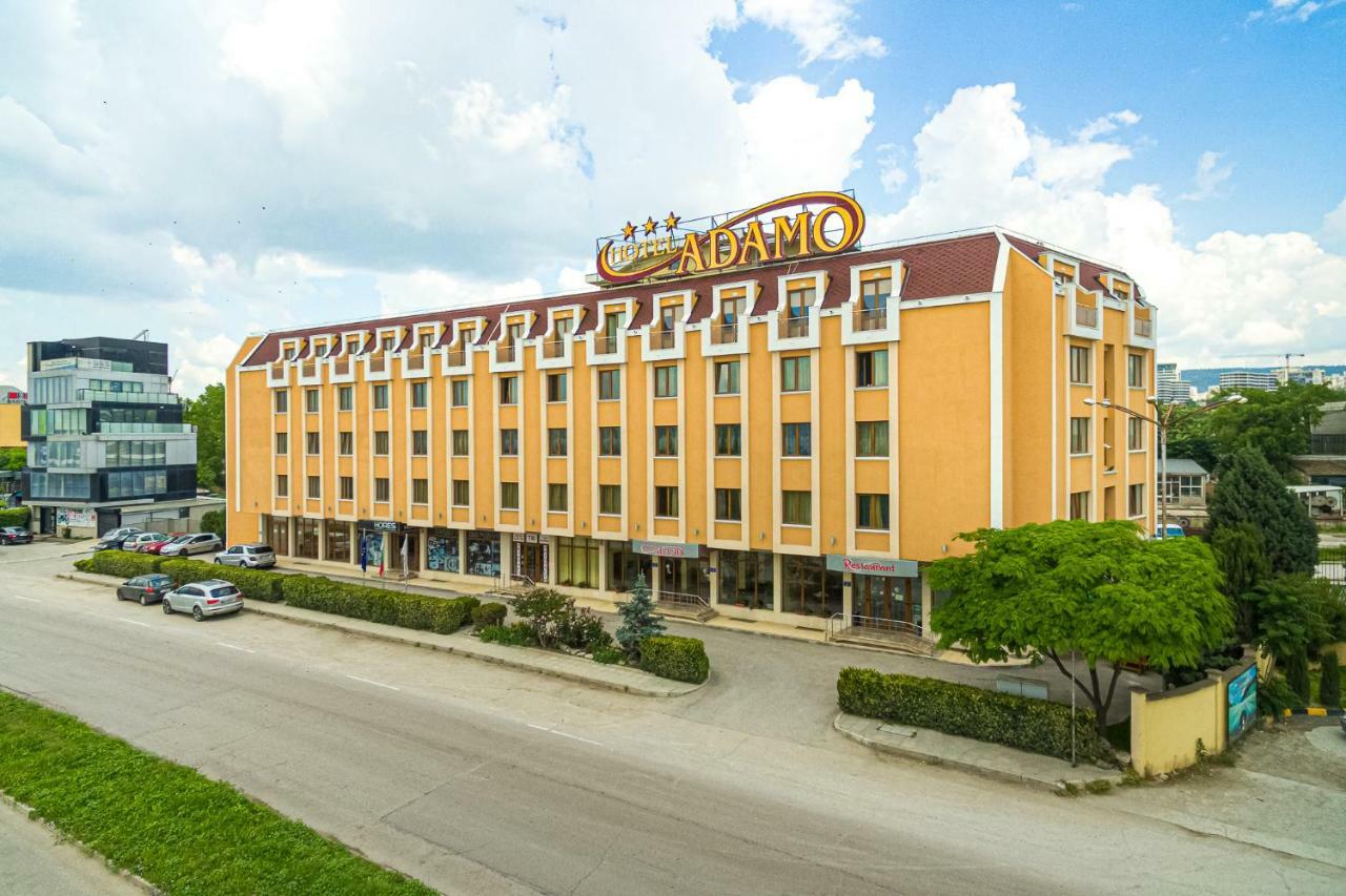 Adamo Hotel ヴァルナ エクステリア 写真