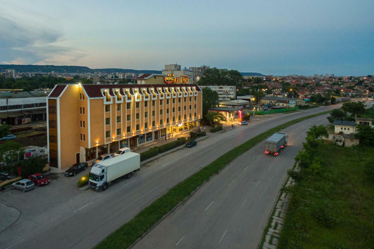 Adamo Hotel ヴァルナ エクステリア 写真